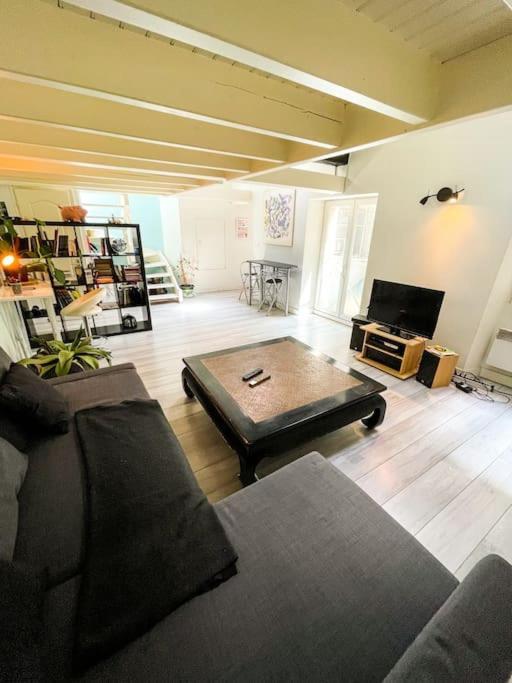 Appartement Coeur Feydeau Kervegan Le Duplex Hyper Centre à Nantes Extérieur photo